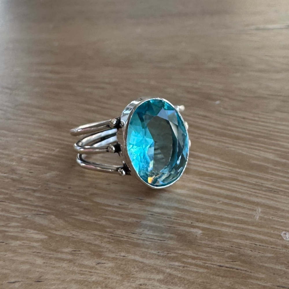 NWOT Sundance Stratosphere Ring, Swiss Blue Topaz, Sterling Silver
